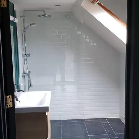 Isole, 1 Avec Terrasse Privee Ramillies